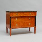 994 1529 CHEST OF DRAWERS